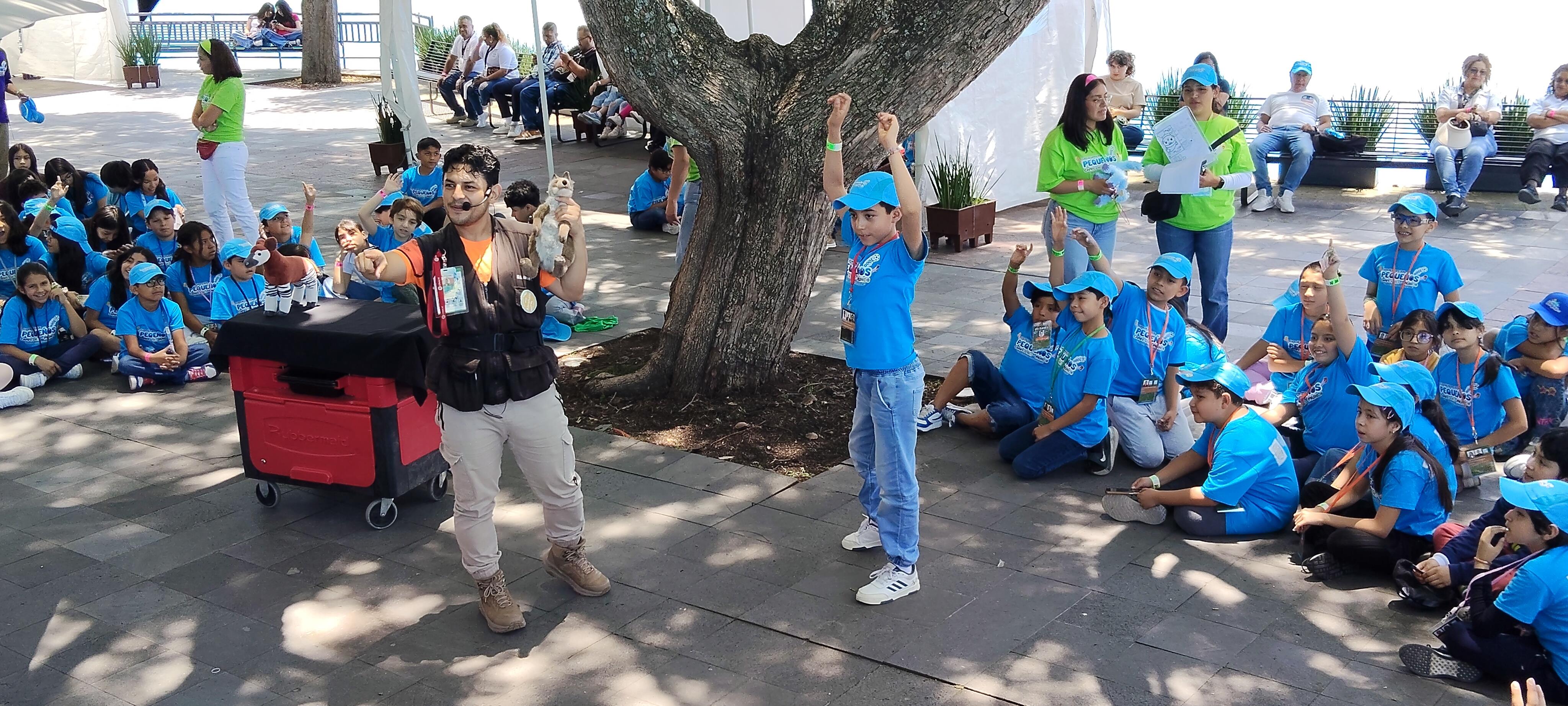 Curso de verano SNTISSSTE, Visita al Museo de Historia Natural